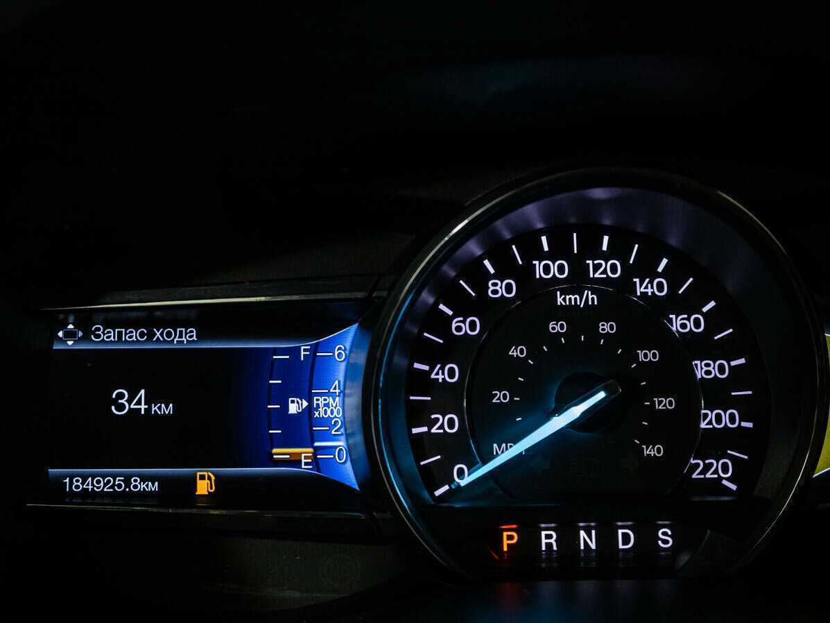 Купить Ford Explorer с пробегом. Фото: #25