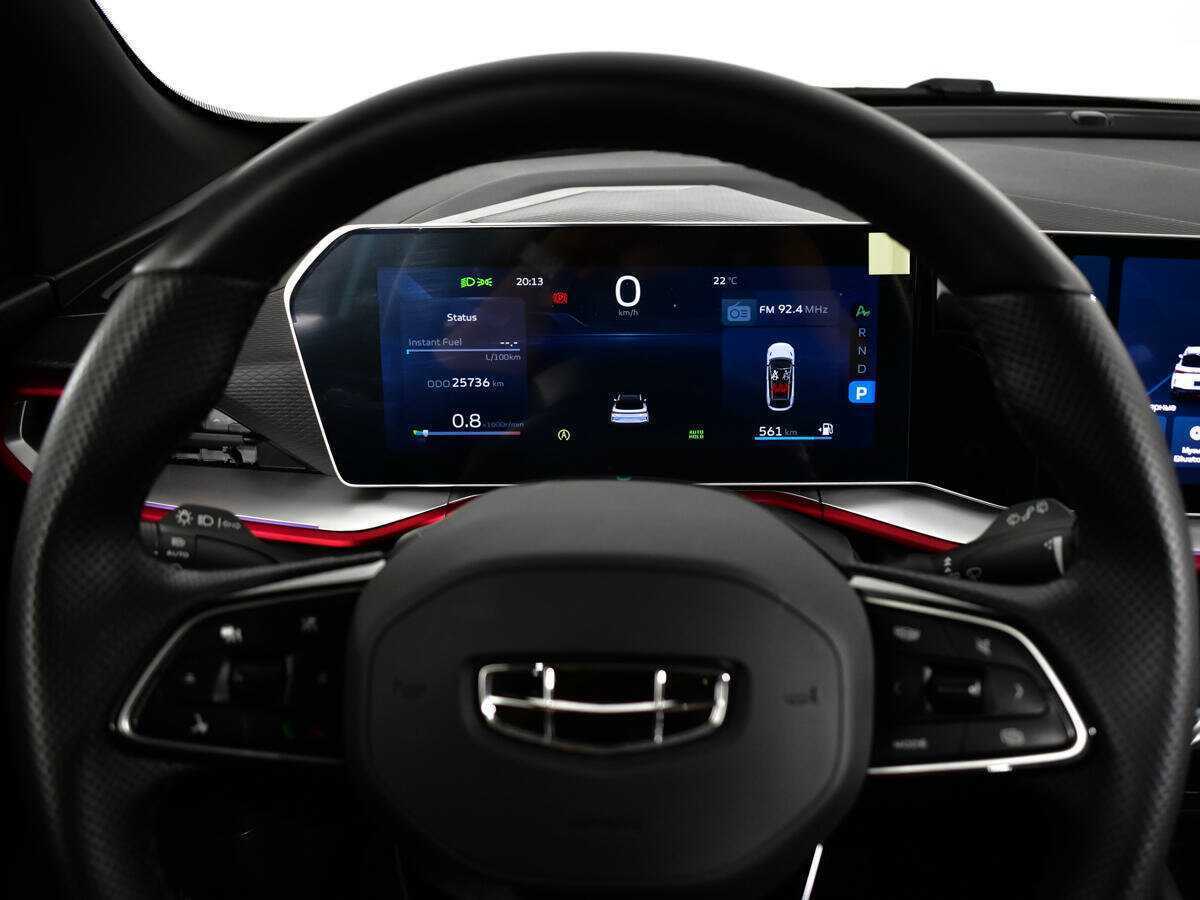 Купить Geely Coolray с пробегом. Фото: #10