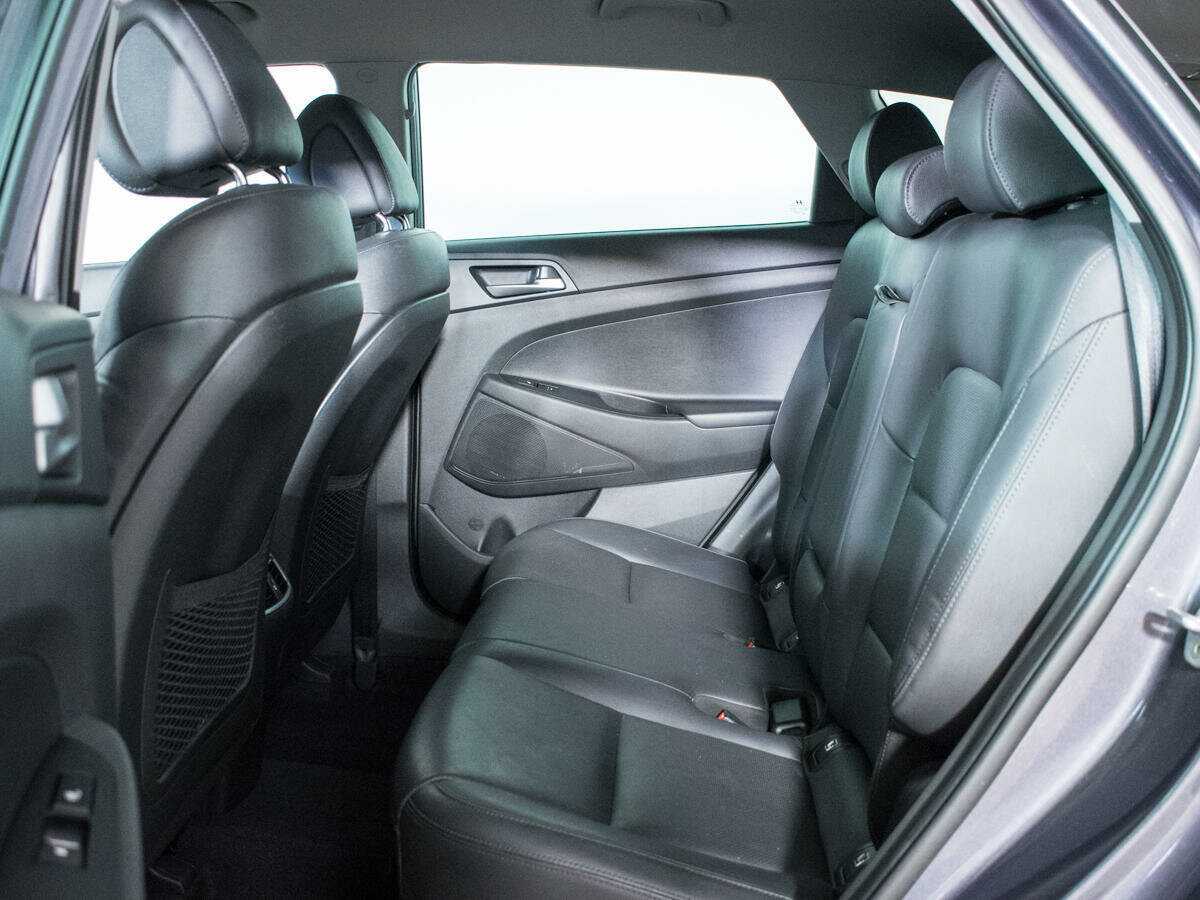 Купить Hyundai Tucson с пробегом. Фото: #9