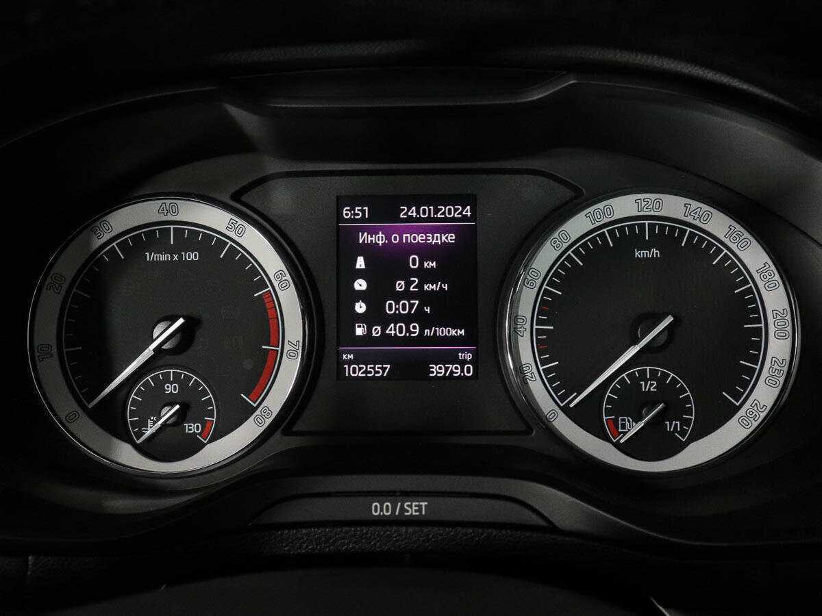 Купить Skoda Karoq с пробегом. Фото: #8