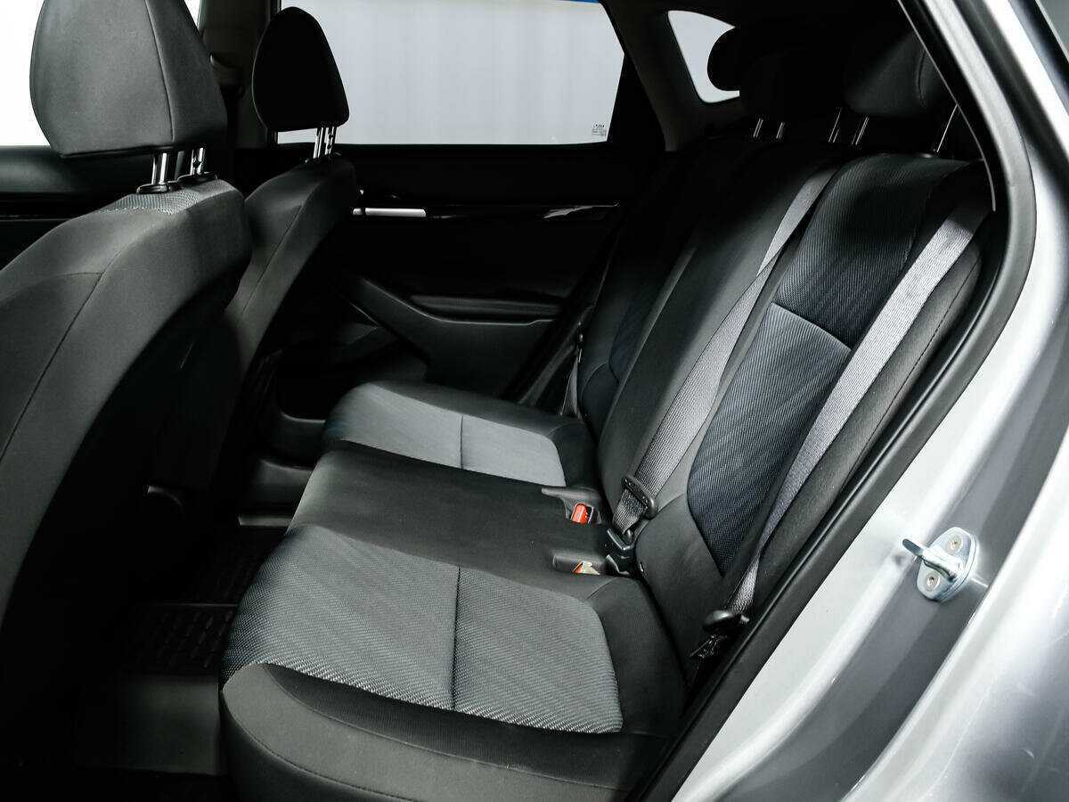 Купить Kia Seltos с пробегом. Фото: #11