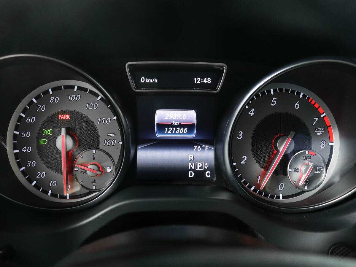 Купить Mercedes-Benz CLA с пробегом. Фото: #10