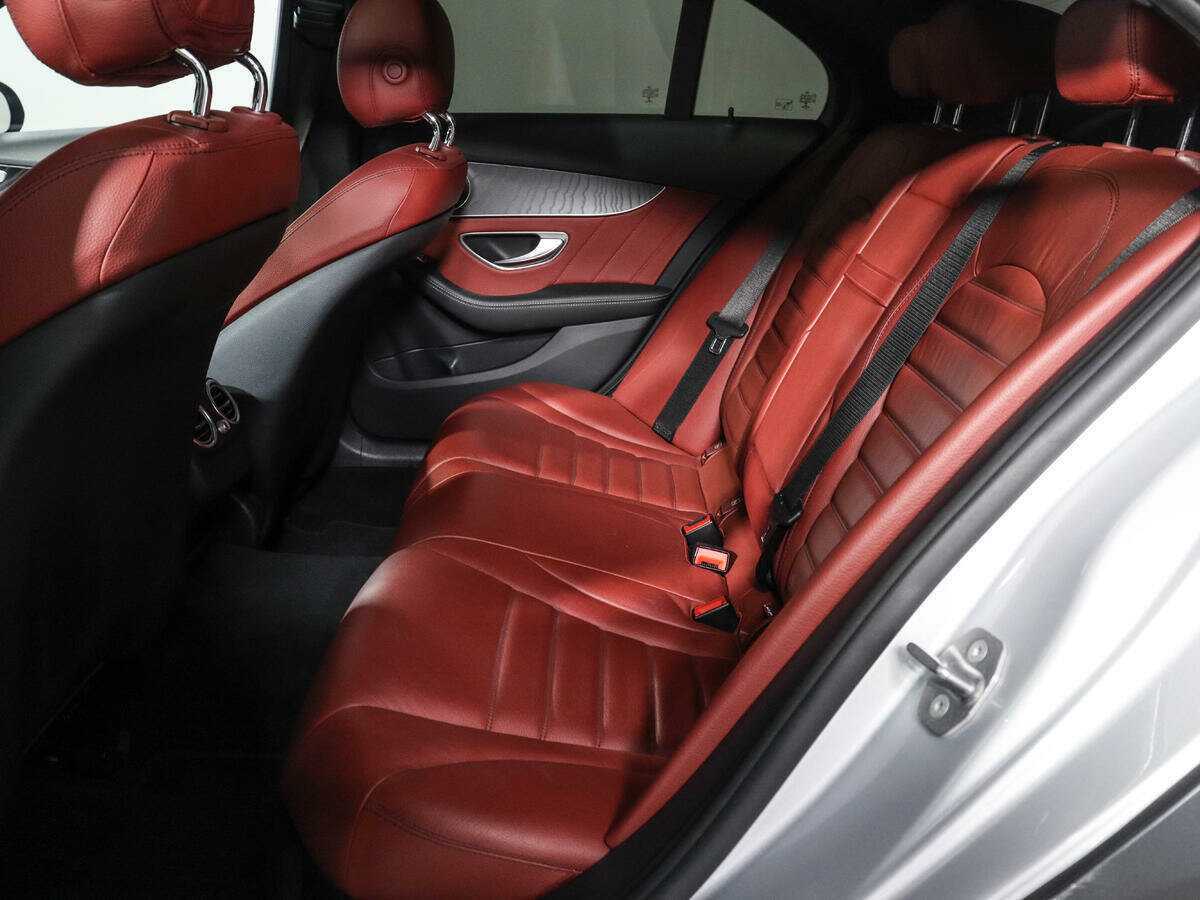 Купить Mercedes-Benz C-Класс с пробегом. Фото: #7