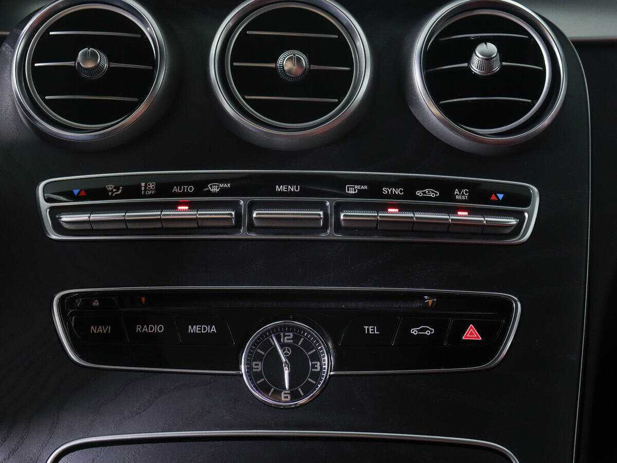 Купить Mercedes-Benz C-Класс с пробегом. Фото: #16