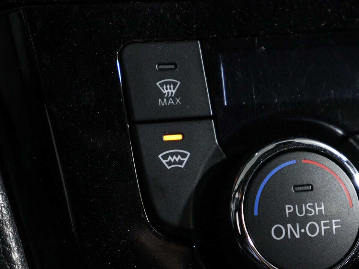 Купить Nissan Qashqai с пробегом. Фото: #18