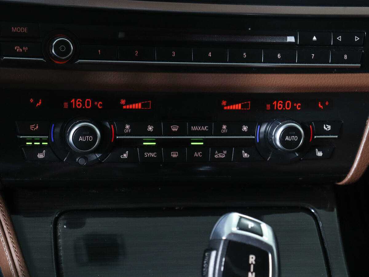 Купить BMW 5 серии с пробегом. Фото: #20