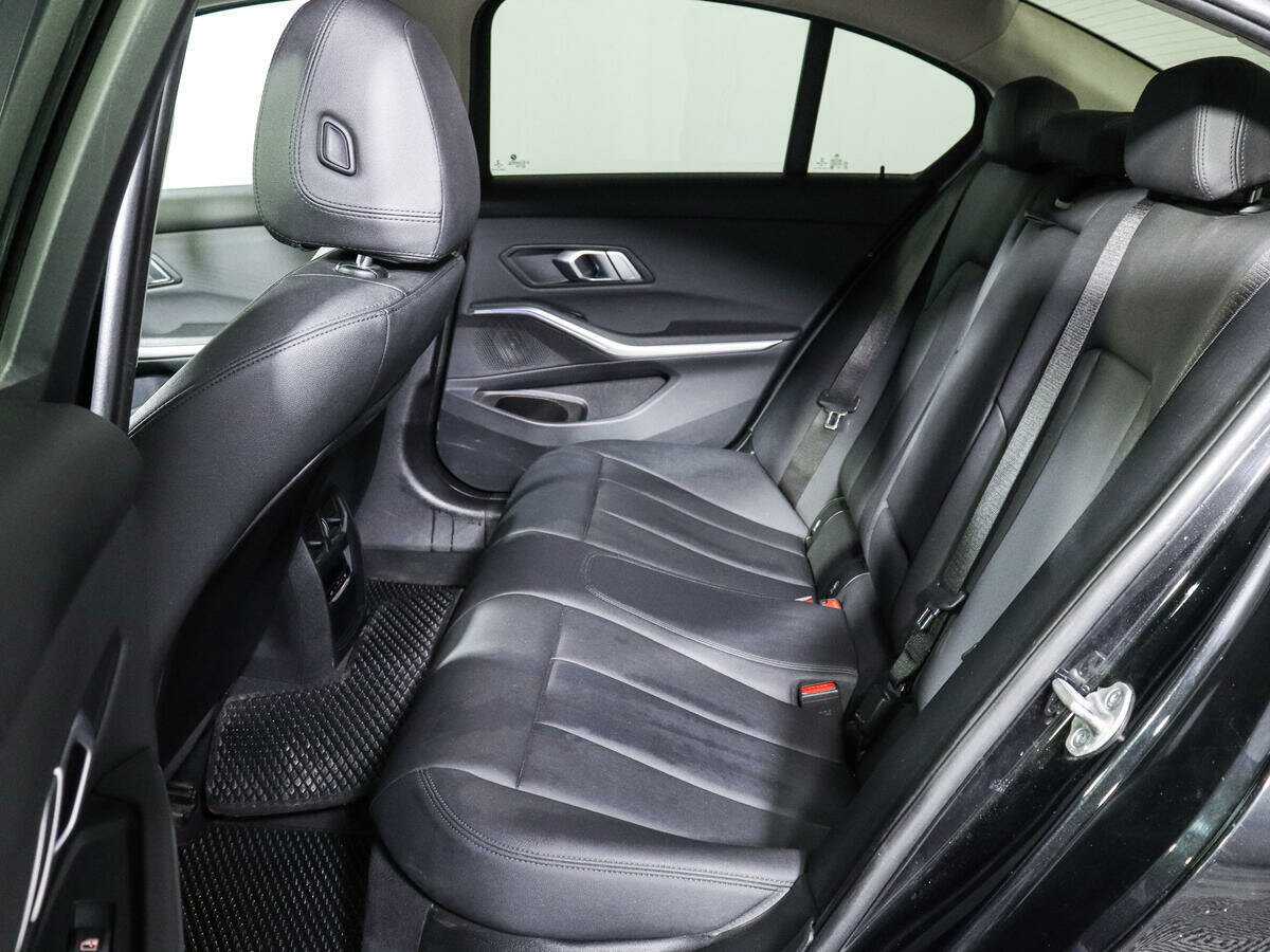 Купить BMW 3 серии с пробегом. Фото: #9