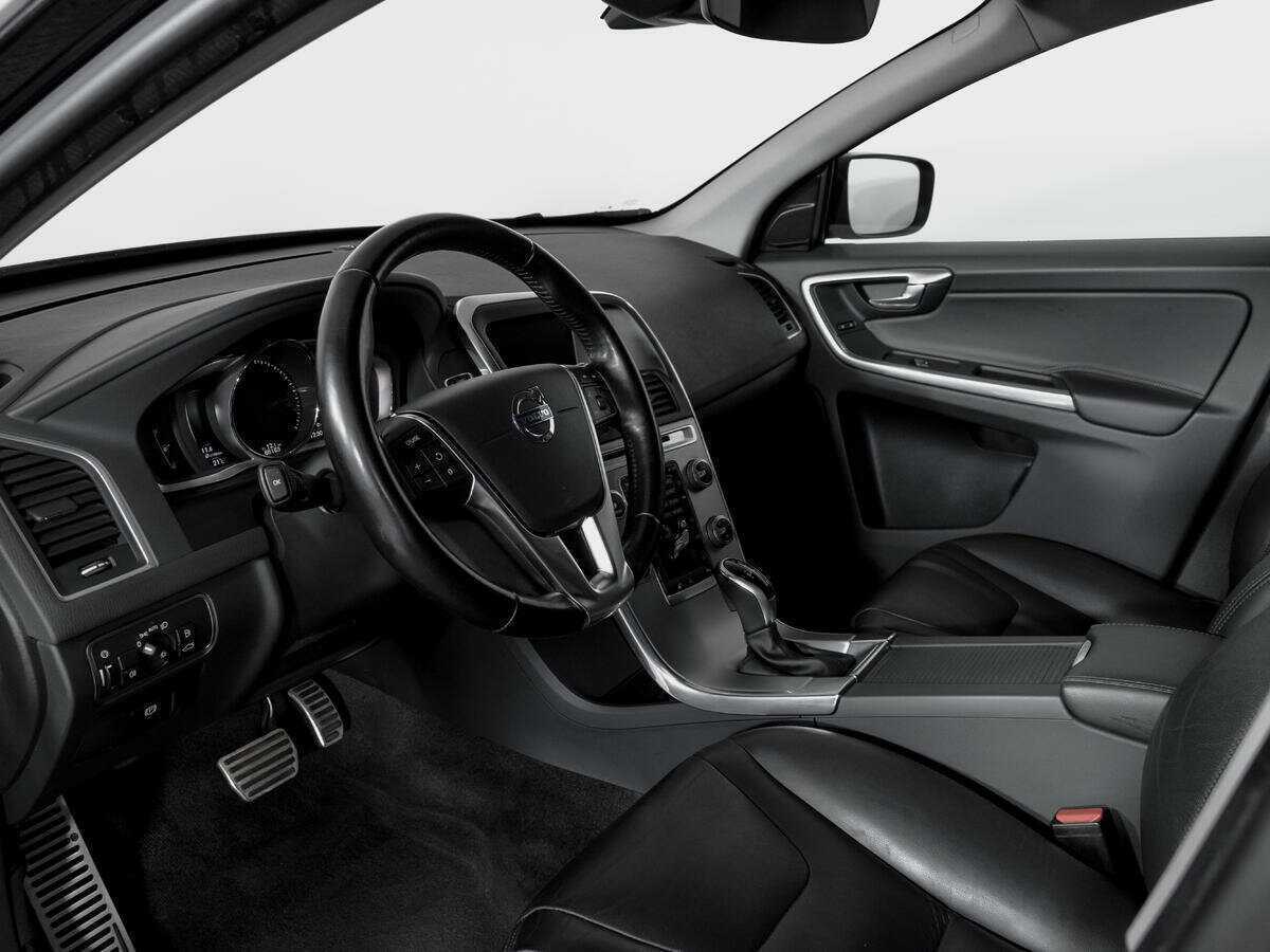 Купить Volvo XC60 с пробегом. Фото: #13