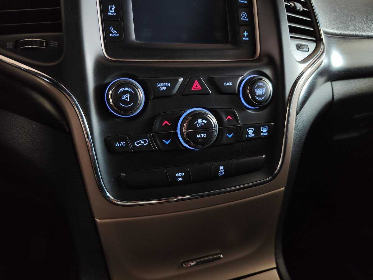 Купить Jeep Grand Cherokee с пробегом. Фото: #15