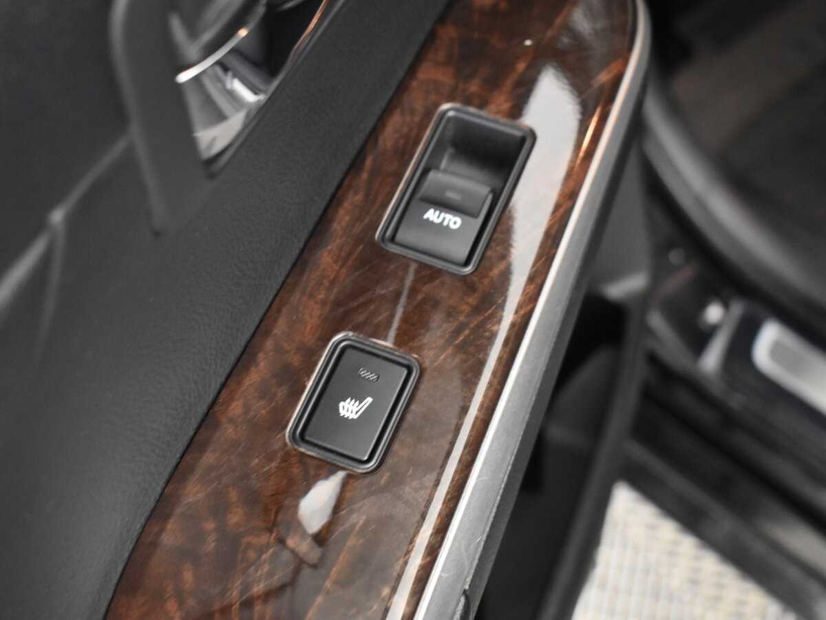 Купить Toyota Camry с пробегом. Фото: #7