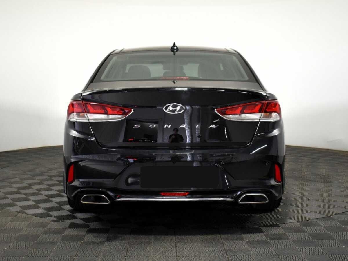 Купить Hyundai Sonata с пробегом. Фото: #4