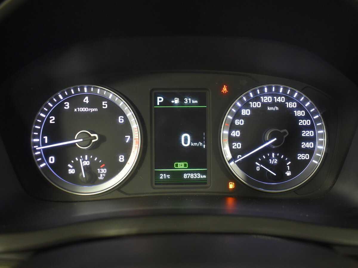 Купить Hyundai Sonata с пробегом. Фото: #10