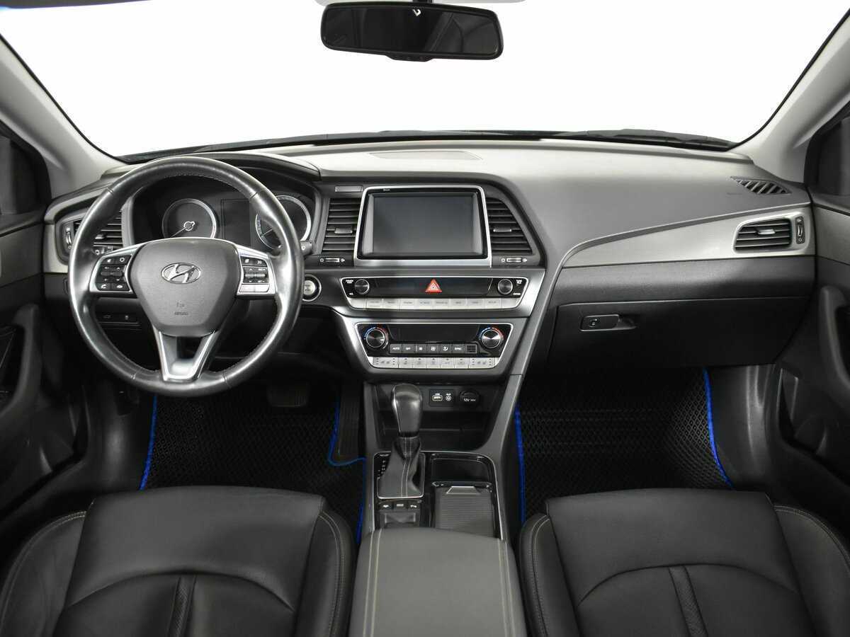 Купить Hyundai Sonata с пробегом. Фото: #13