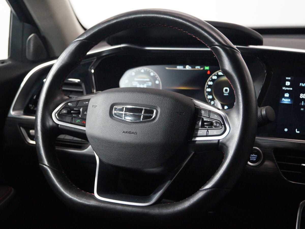 Купить Geely Tugella с пробегом. Фото: #12