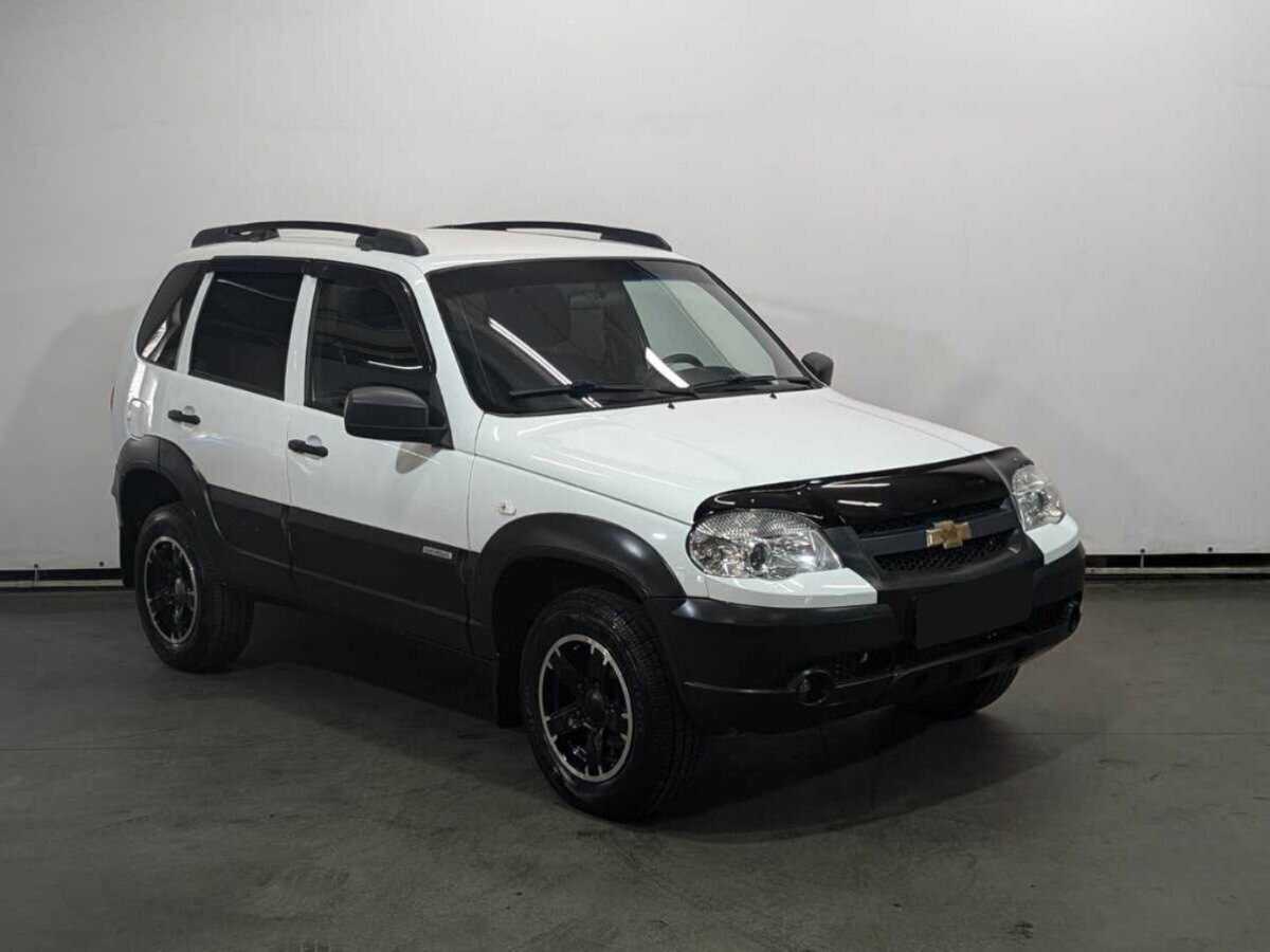 Купить Chevrolet Niva с пробегом. Фото: #2