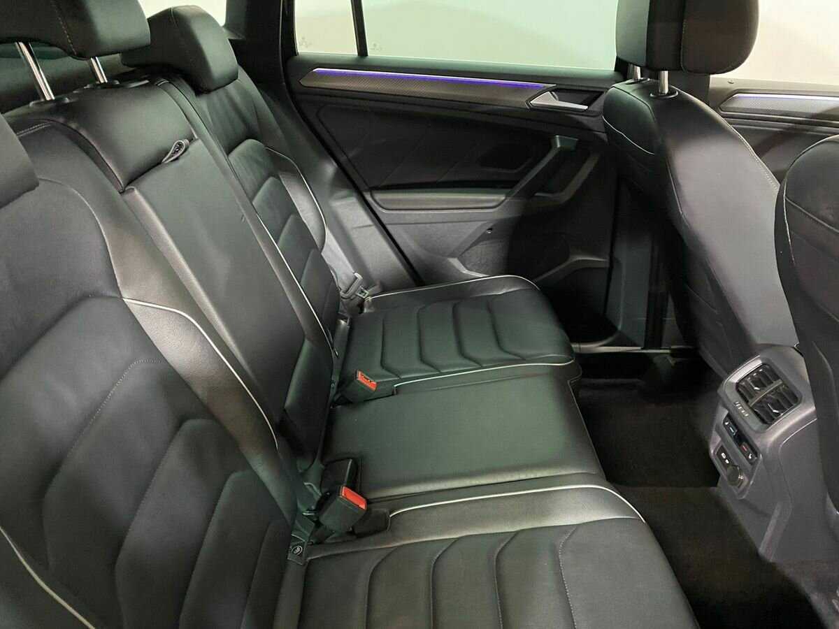 Купить Volkswagen Tiguan с пробегом. Фото: #10