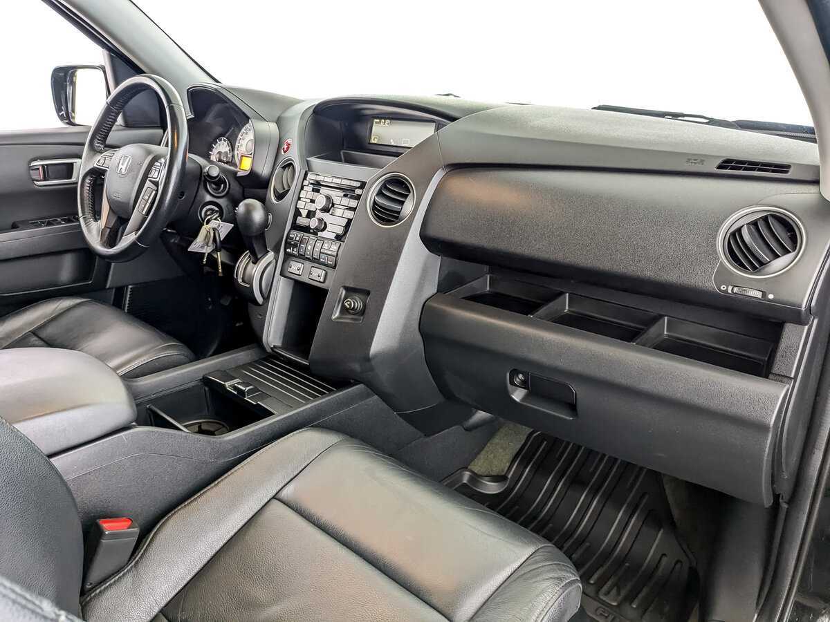 Купить Honda Pilot с пробегом. Фото: #8