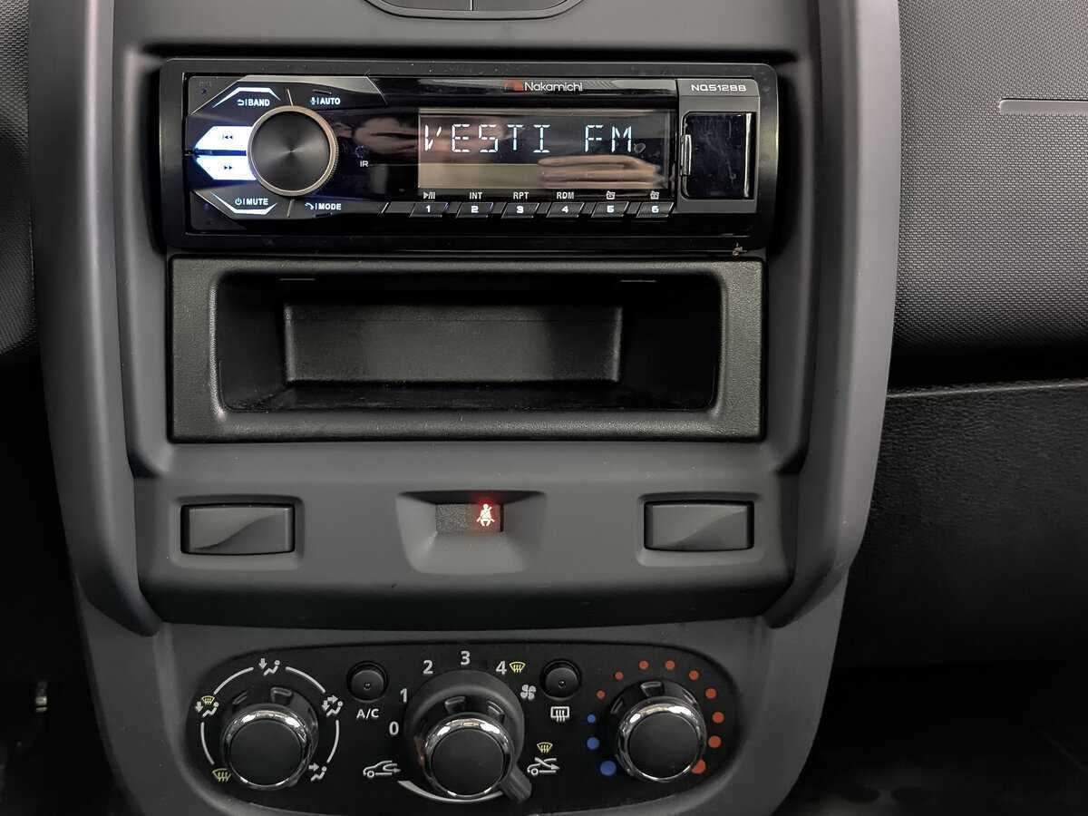 Купить Lada (ВАЗ) Largus с пробегом. Фото: #12