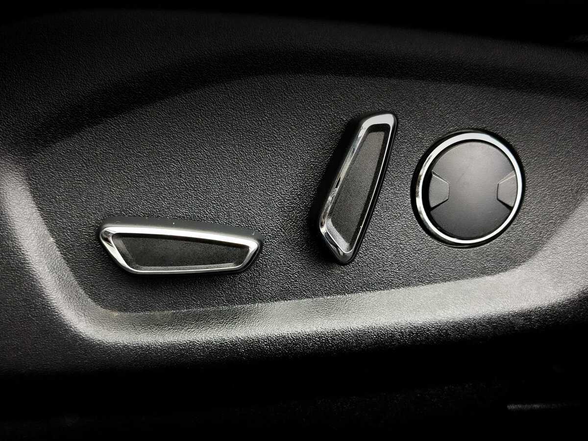 Купить Ford Explorer с пробегом. Фото: #16