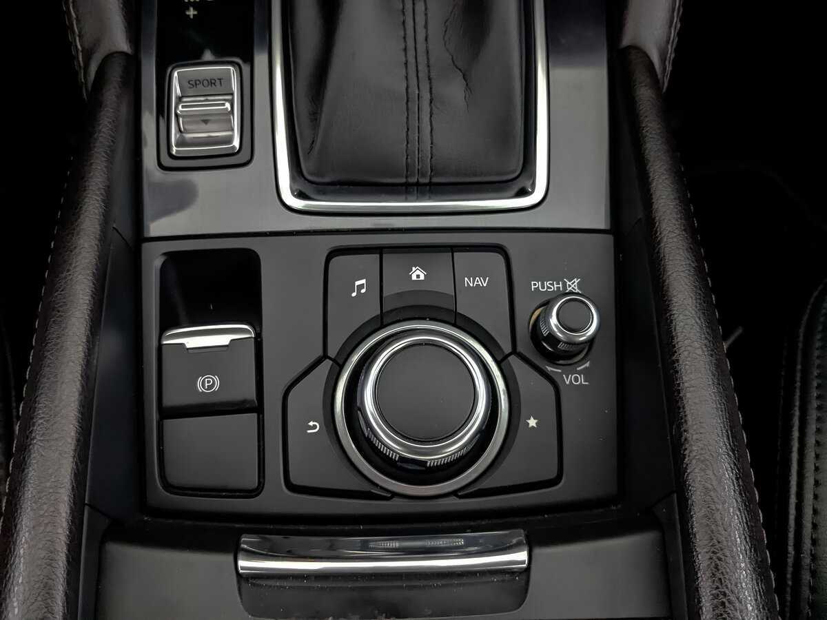 Купить Mazda 6 с пробегом. Фото: #22