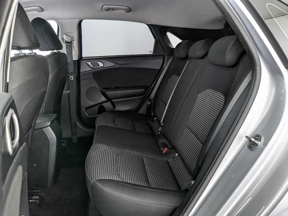 Купить Kia Ceed с пробегом. Фото: #12