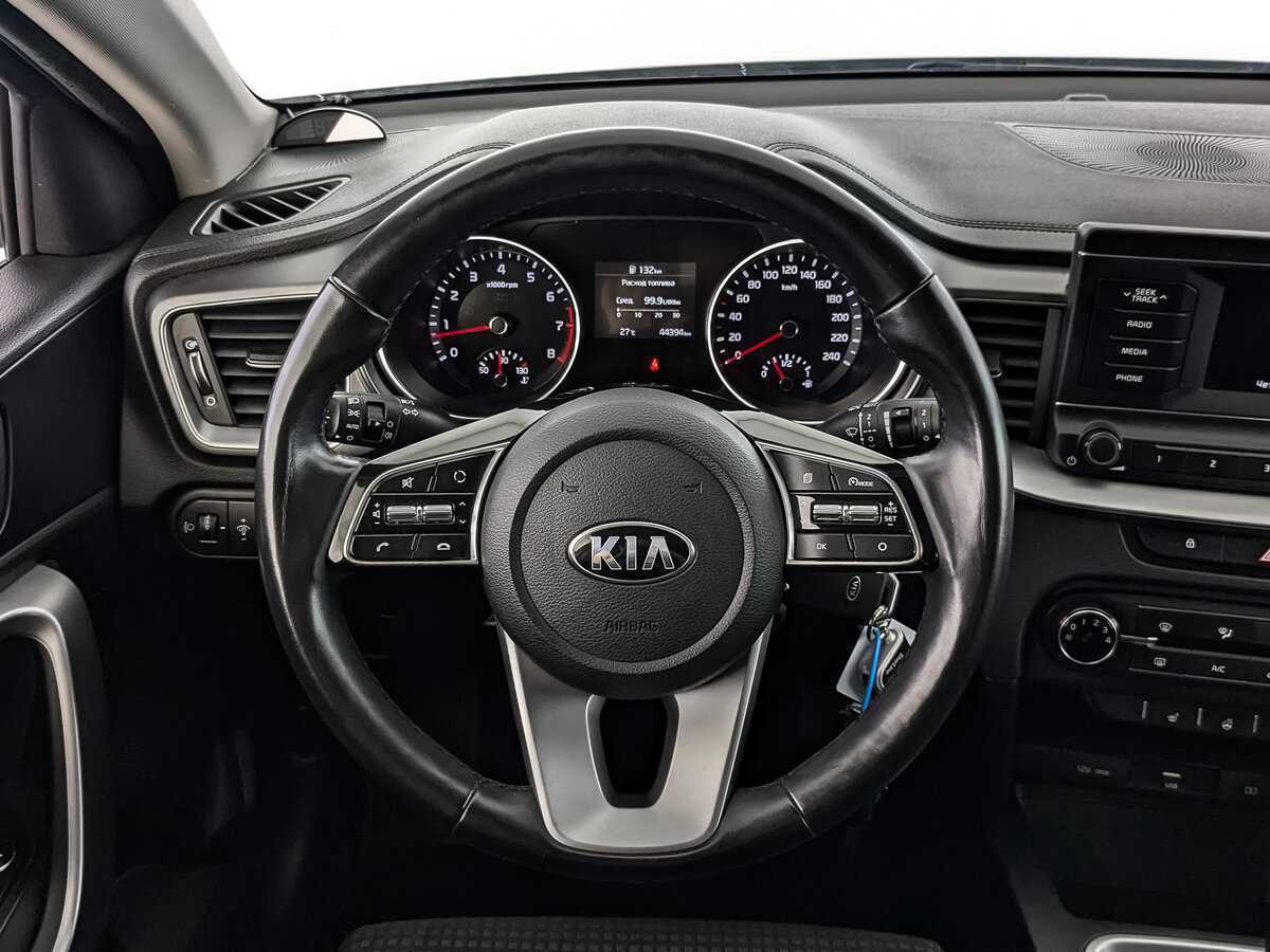 Купить Kia Ceed с пробегом. Фото: #16
