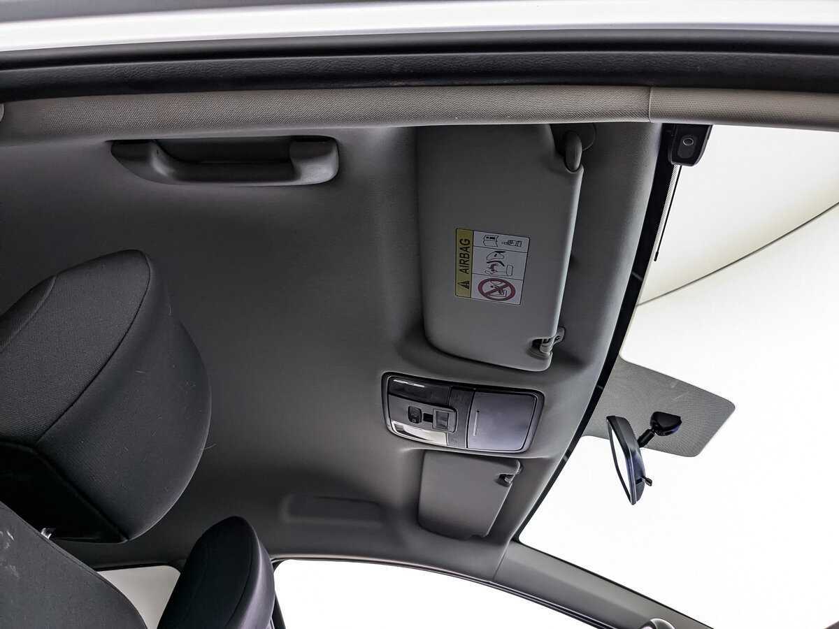 Купить Kia Ceed с пробегом. Фото: #17