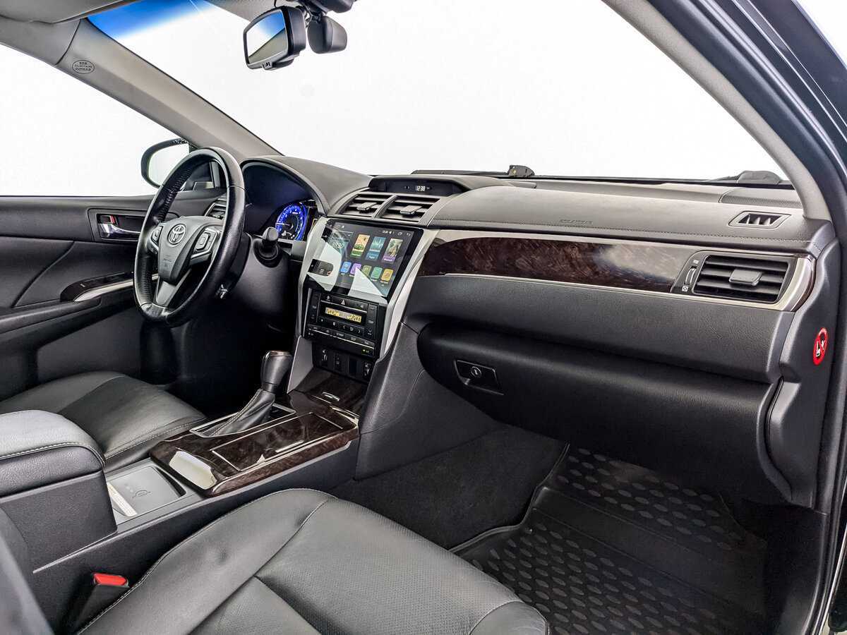 Купить Toyota Camry с пробегом. Фото: #8