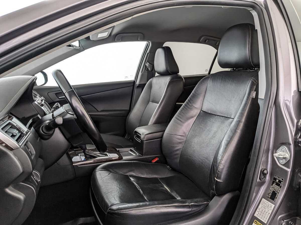 Купить Toyota Camry с пробегом. Фото: #15