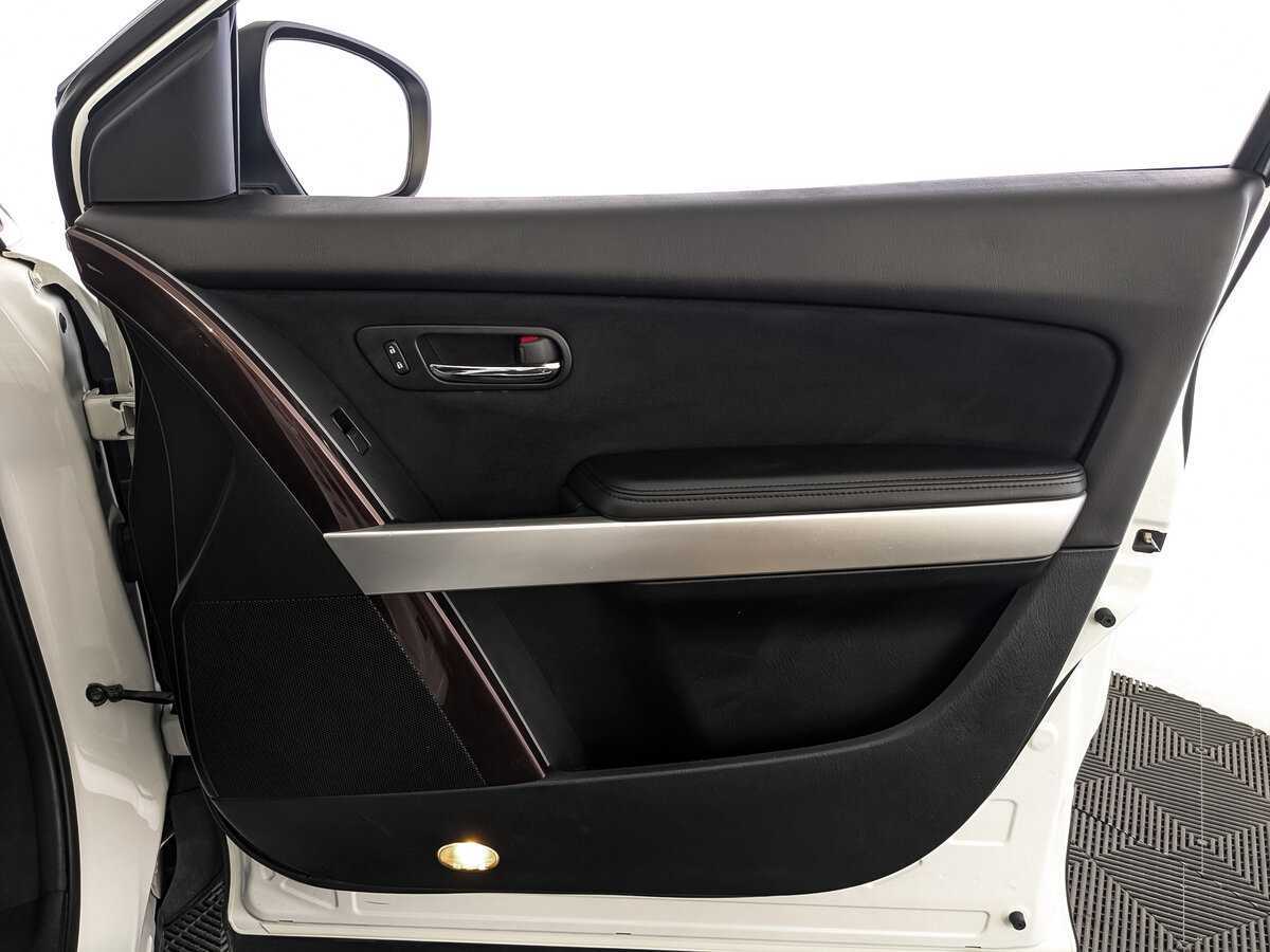 Купить Mazda CX-9 с пробегом. Фото: #20
