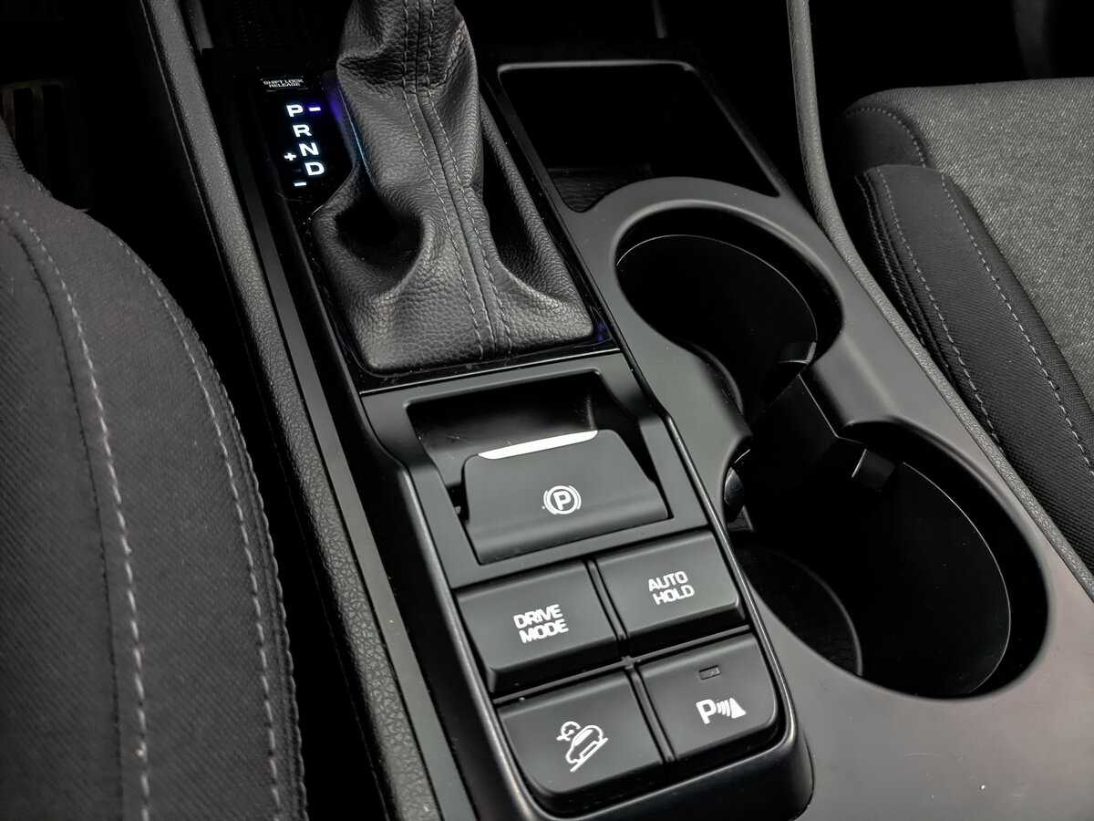 Купить Hyundai Tucson с пробегом. Фото: #22