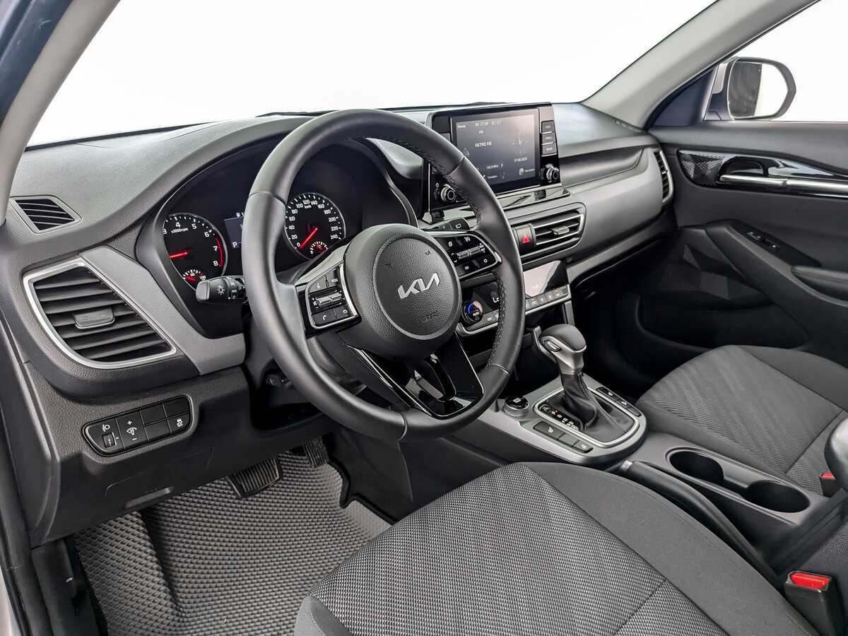 Купить Kia Seltos с пробегом. Фото: #13