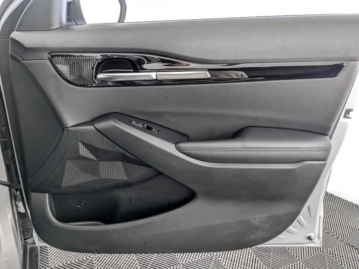 Купить Kia Seltos с пробегом. Фото: #18