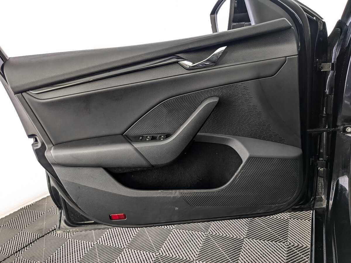 Купить Skoda Octavia с пробегом. Фото: #14