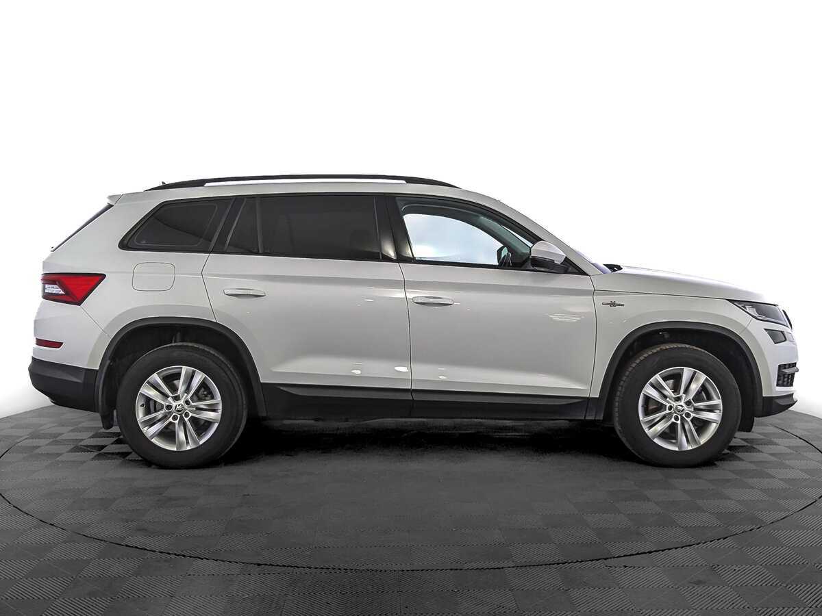 Купить Skoda Kodiaq с пробегом. Фото: #3
