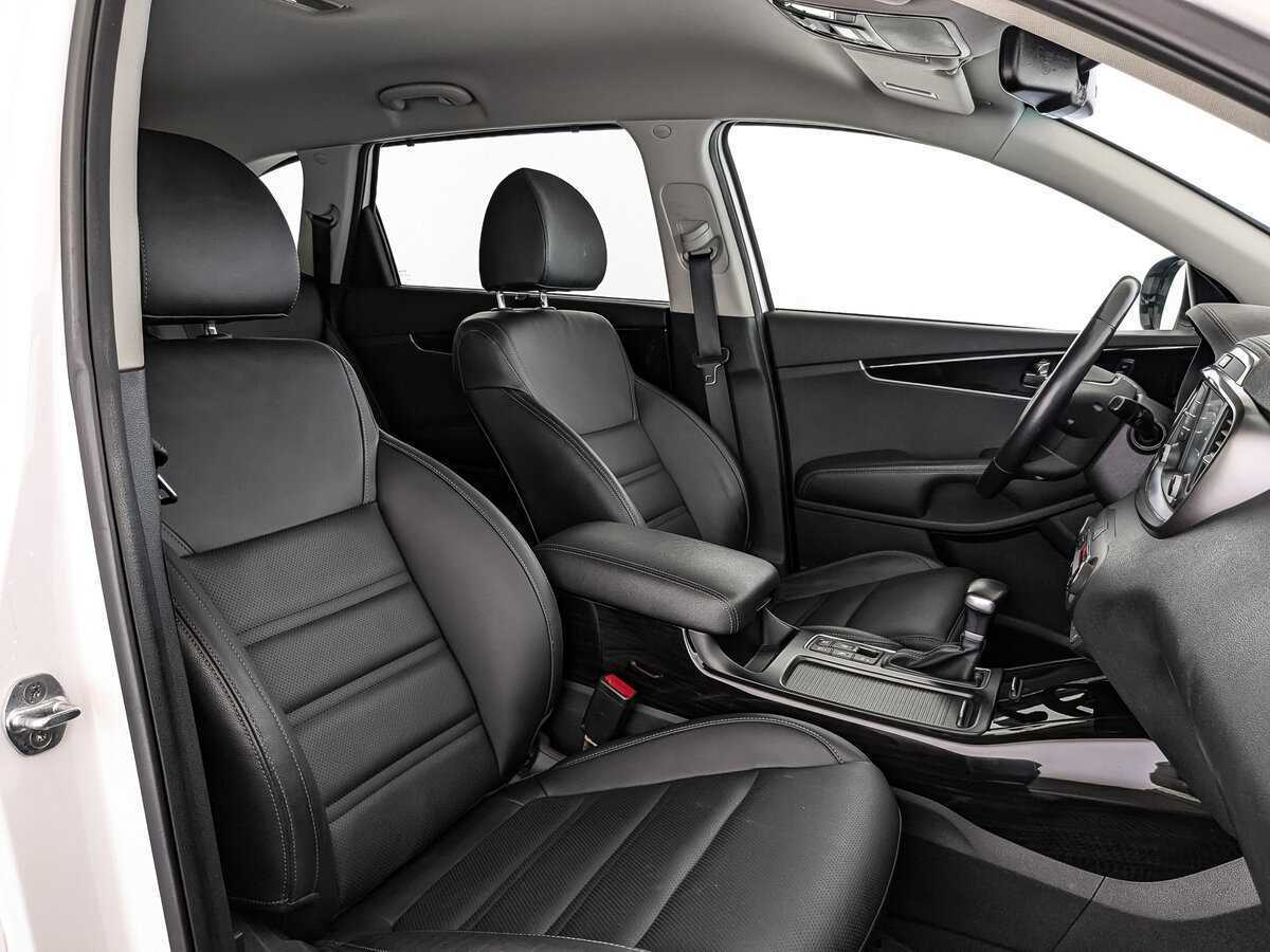 Купить Kia Sorento с пробегом. Фото: #19