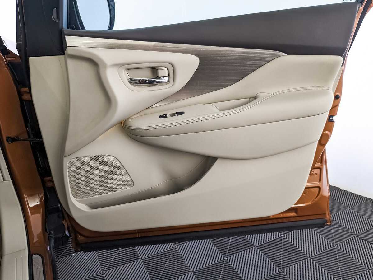 Купить Nissan Murano с пробегом. Фото: #19