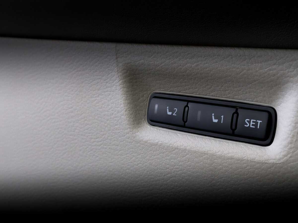 Купить Nissan Murano с пробегом. Фото: #17