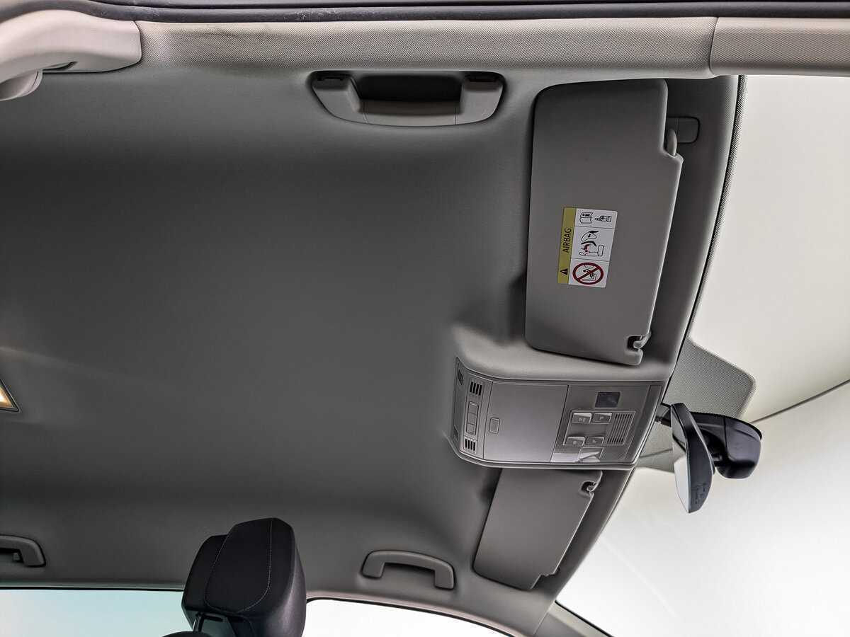 Купить Volkswagen Tiguan с пробегом. Фото: #18