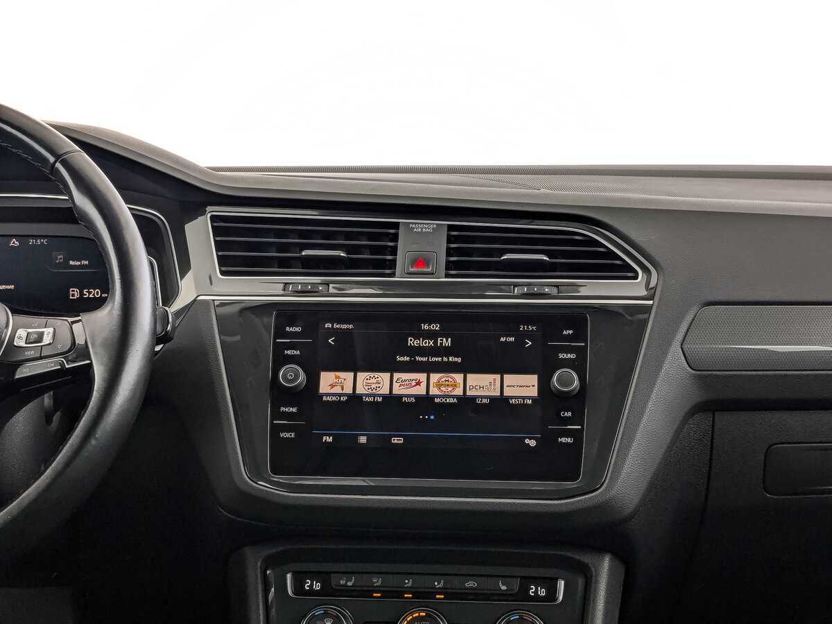Купить Volkswagen Tiguan с пробегом. Фото: #12