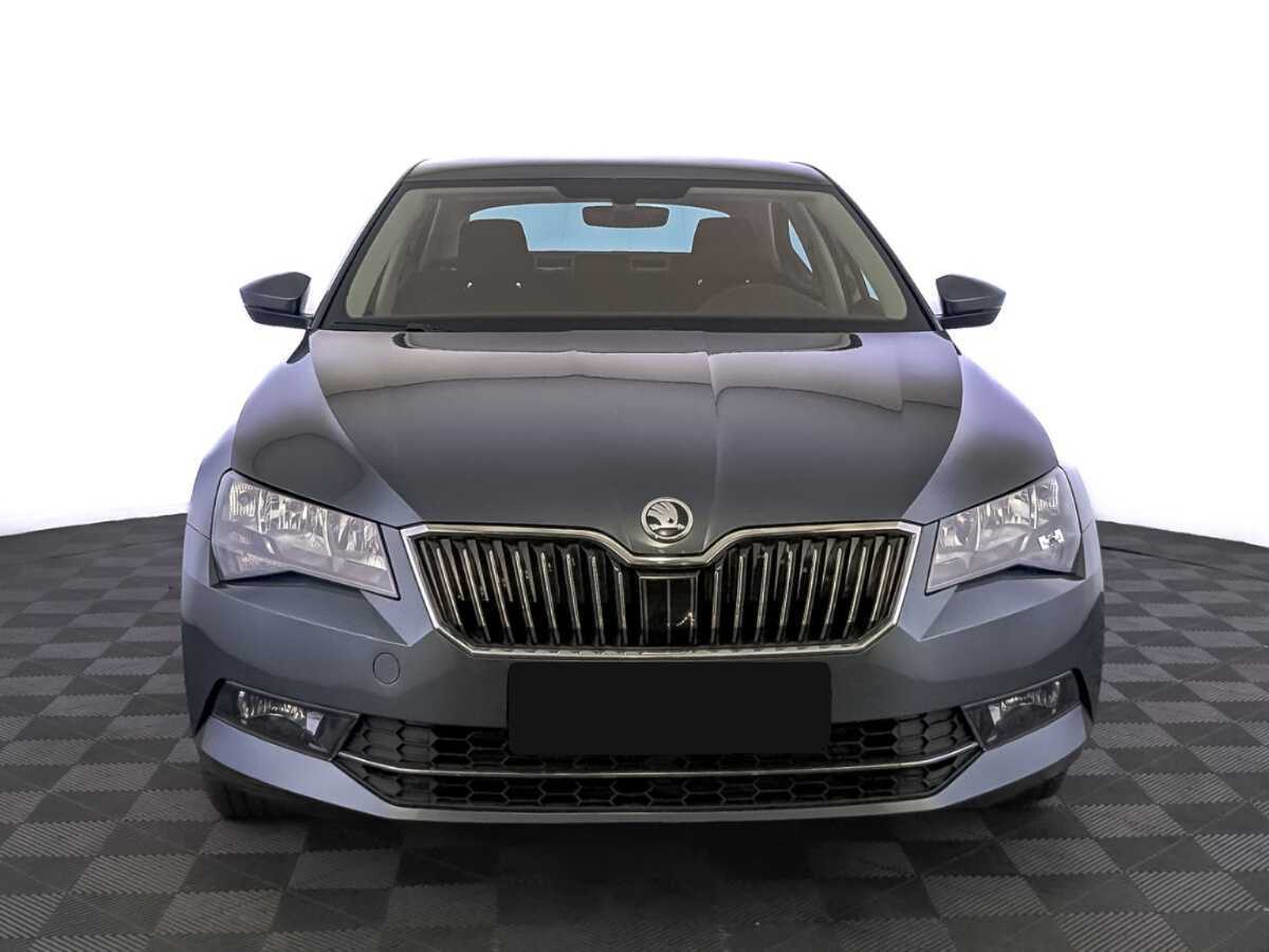 Купить Skoda Superb с пробегом. Фото: #1
