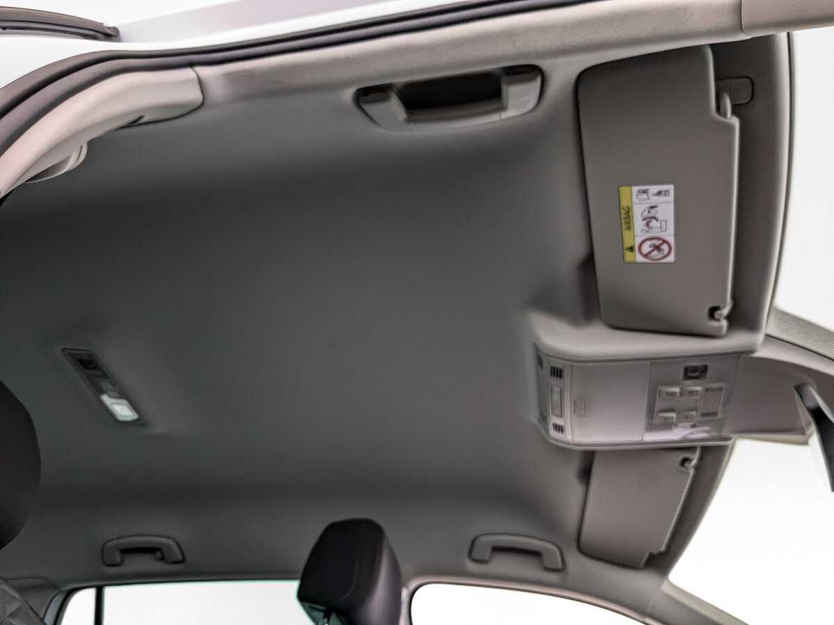 Купить Volkswagen Tiguan с пробегом. Фото: #18