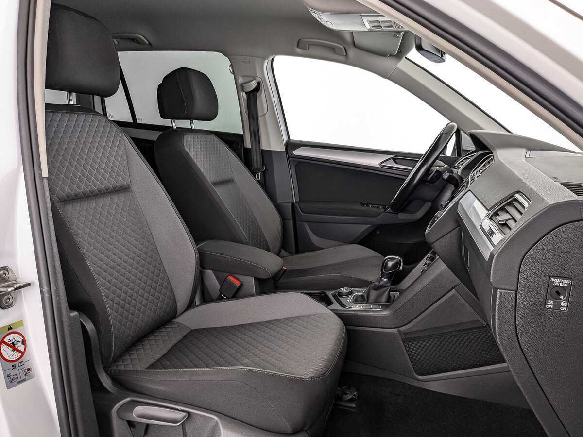 Купить Volkswagen Tiguan с пробегом. Фото: #19