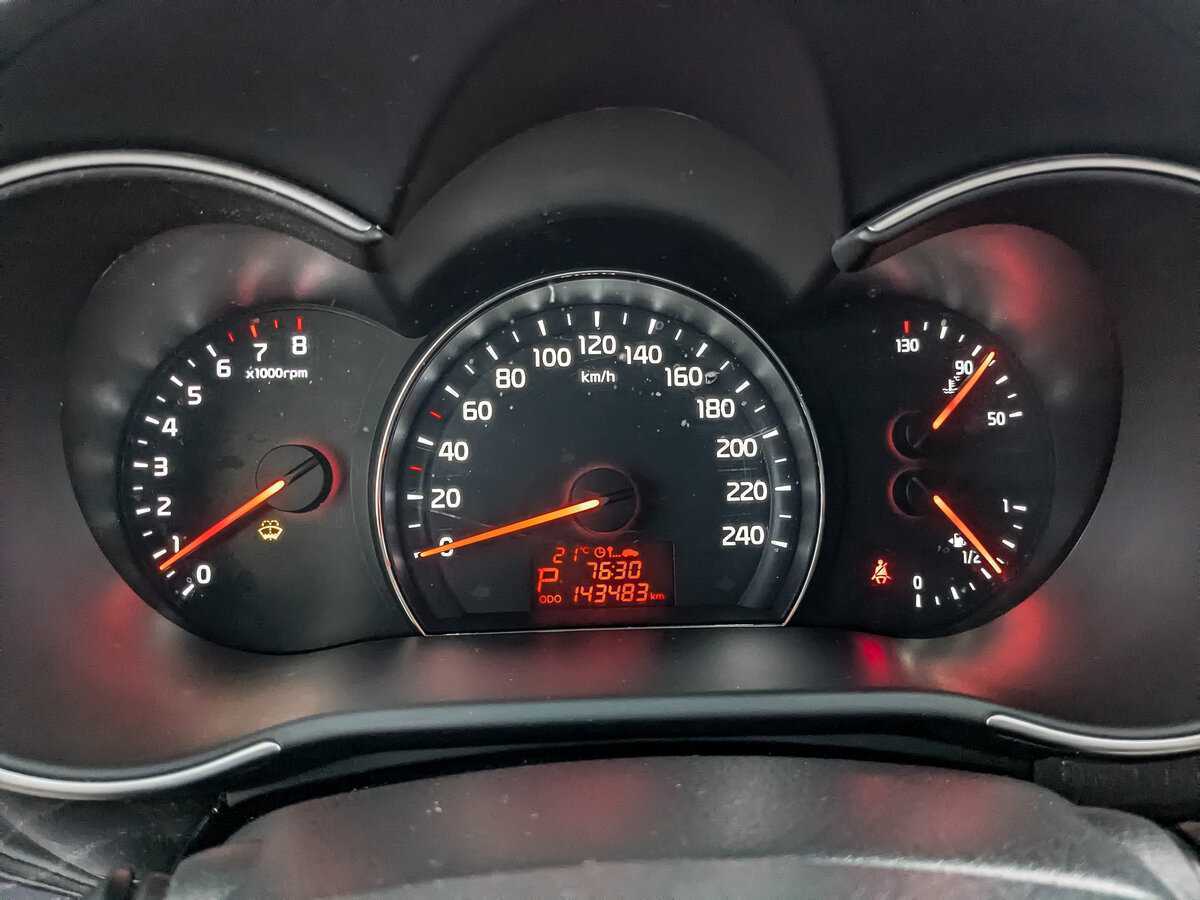Купить Kia Sorento с пробегом. Фото: #11