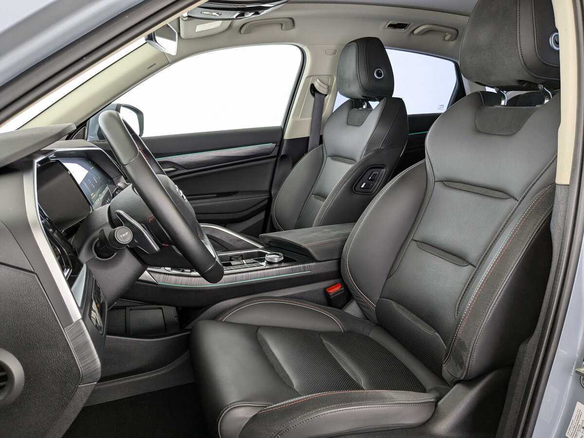 Купить Geely Tugella с пробегом. Фото: #16