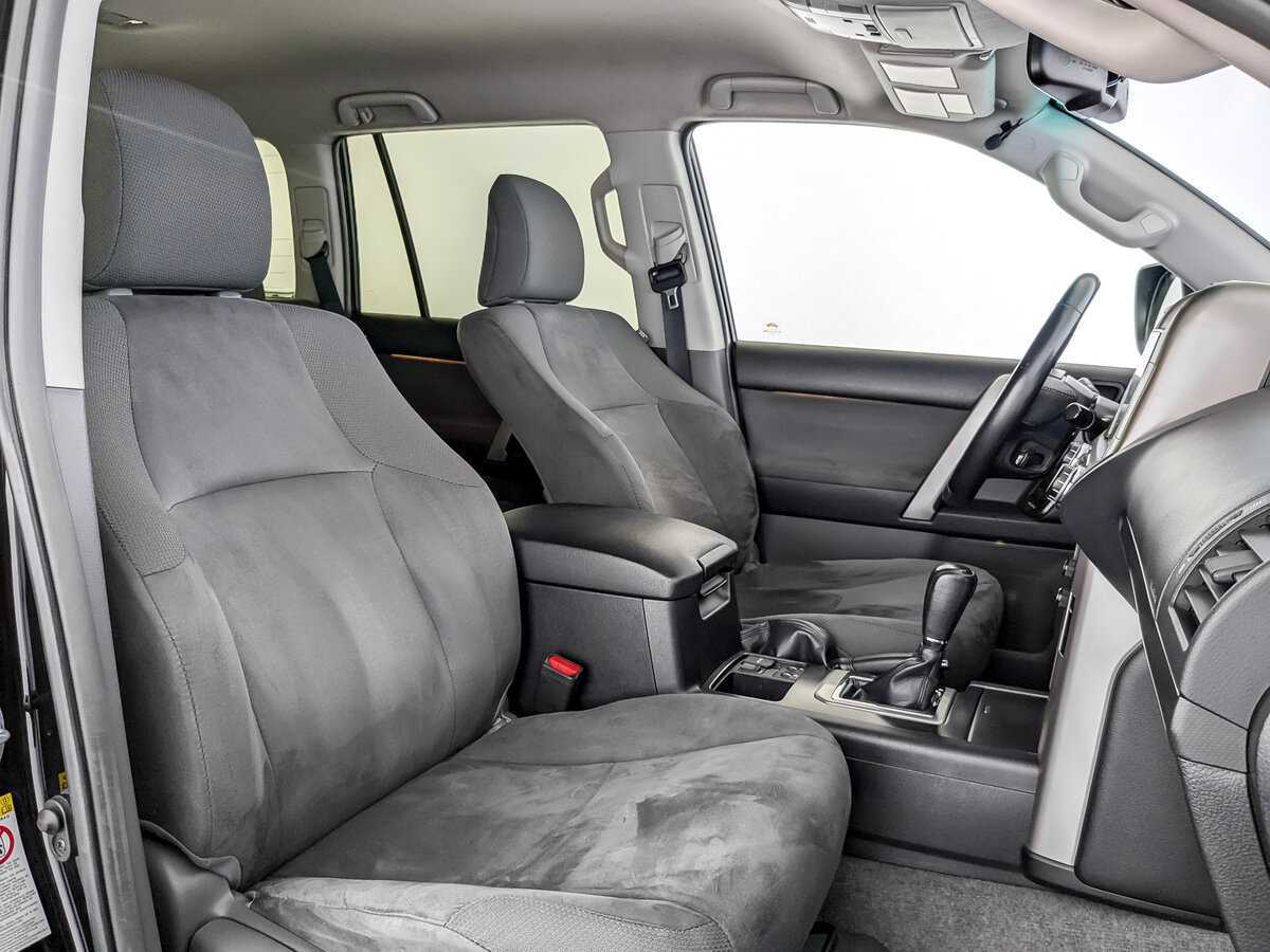 Купить Toyota Land Cruiser Prado с пробегом. Фото: #18