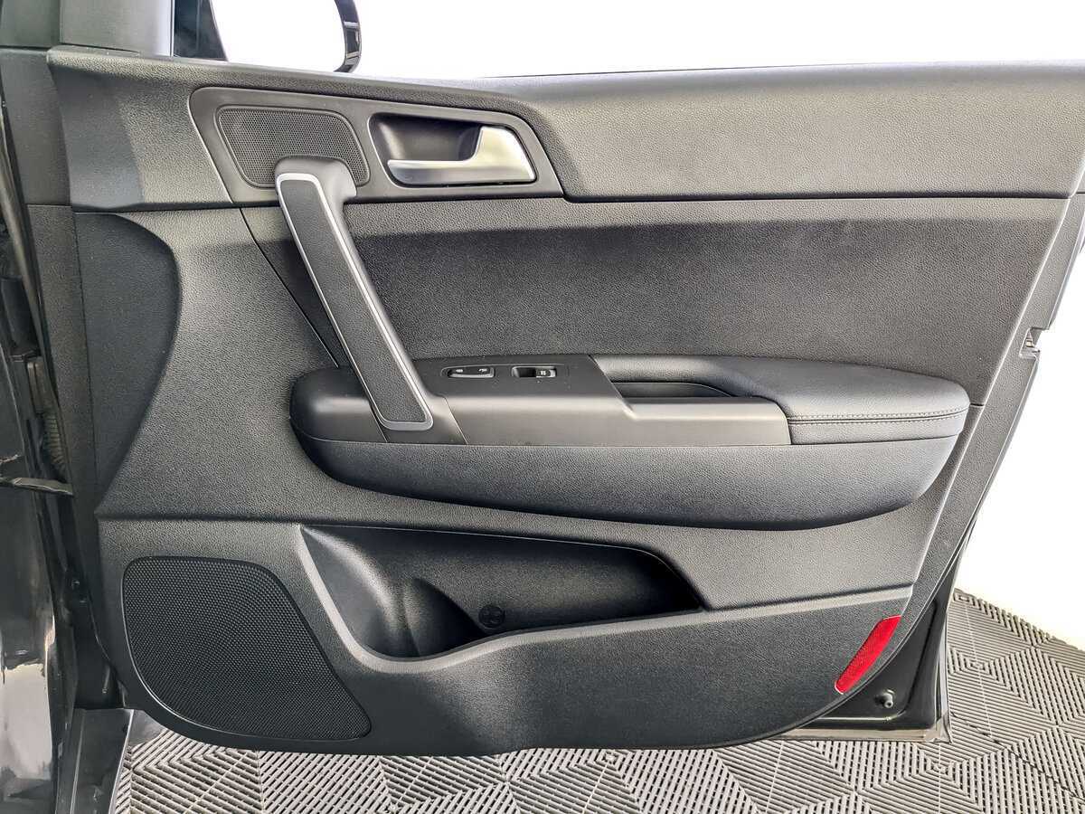 Купить Kia Sportage с пробегом. Фото: #19