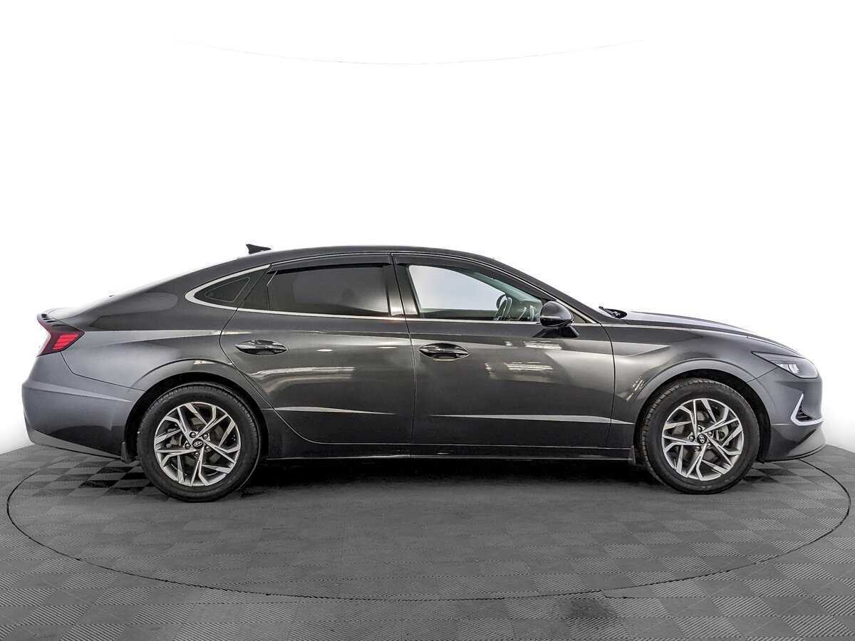 Купить Hyundai Sonata с пробегом. Фото: #3