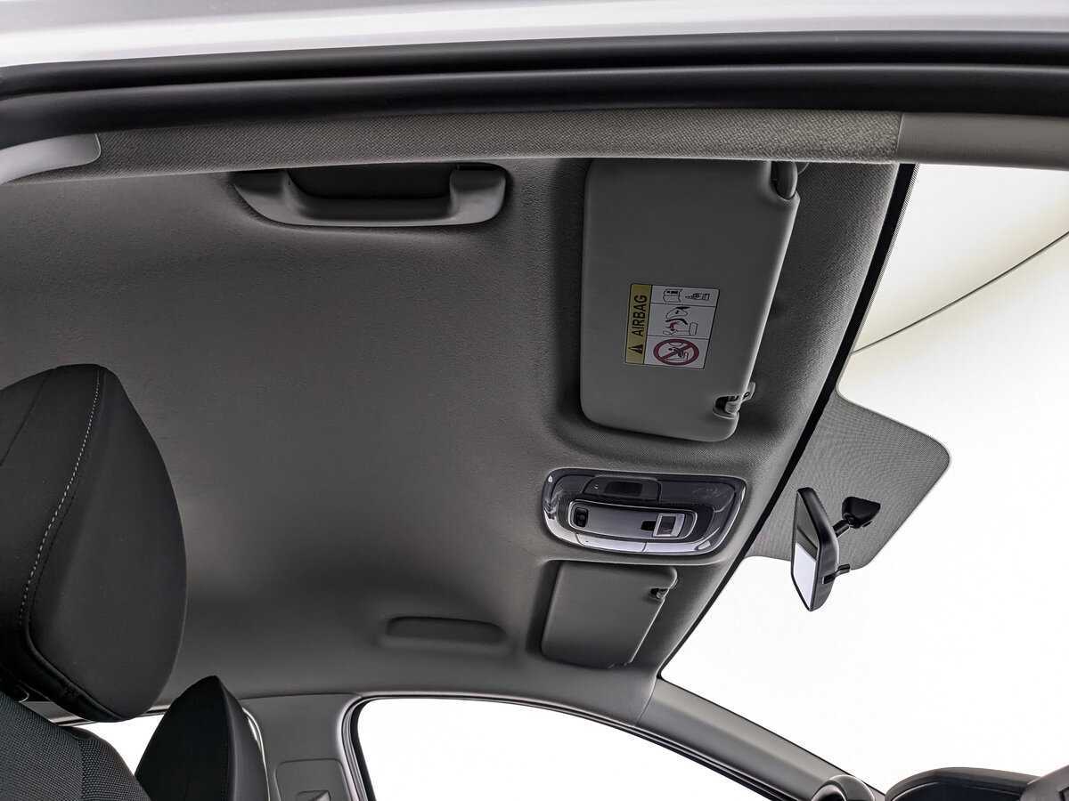 Купить Hyundai Elantra с пробегом. Фото: #18