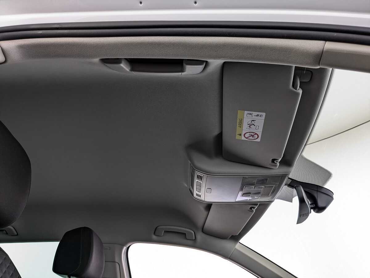 Купить Volkswagen Tiguan с пробегом. Фото: #18